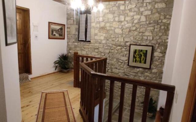 Guest House J.Prifti