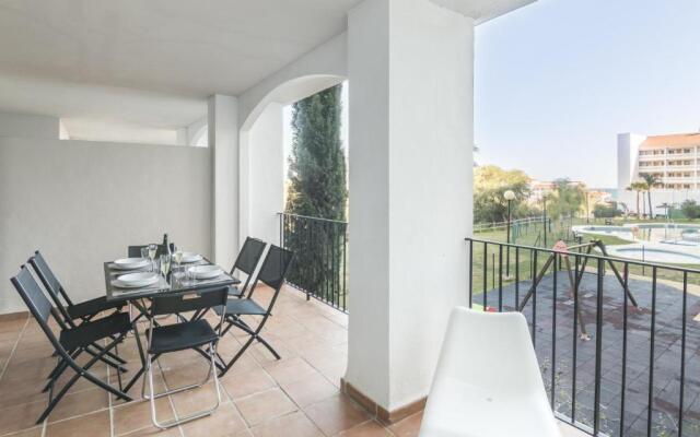 2187-Lovely 2bedrooms with pool and playground