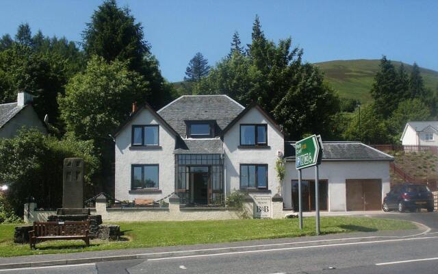 Lochearn House