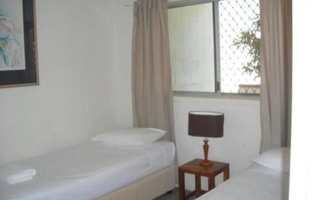 Seaview Apartments