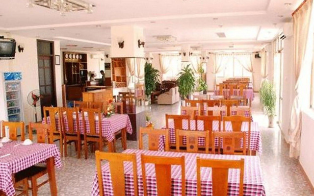Cua Dai Beach Hotel