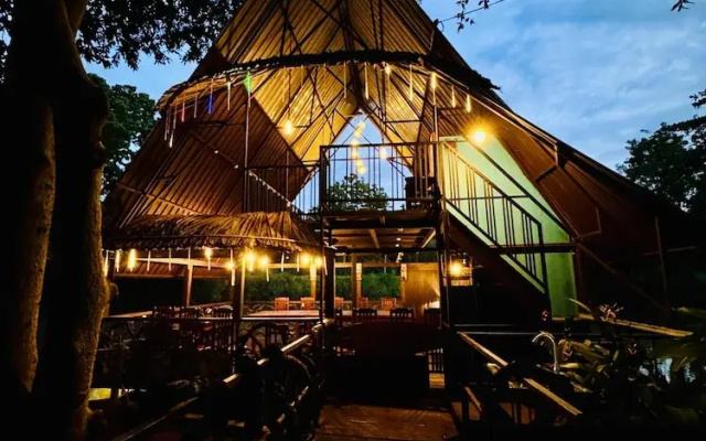 Stone Carving Resort