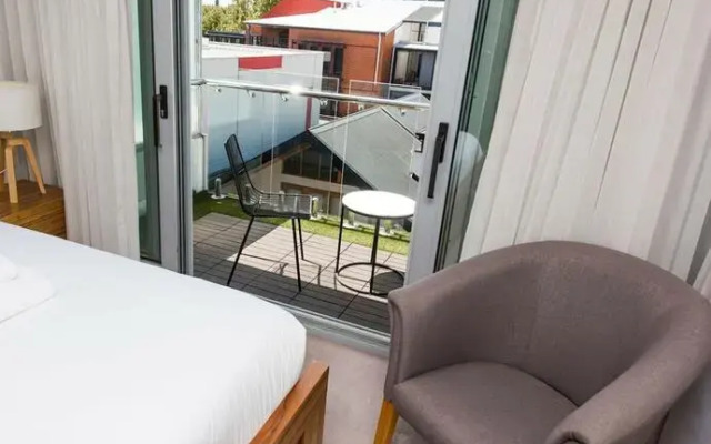 The Nest - Modern Room In Northbridge with Roof Terrace