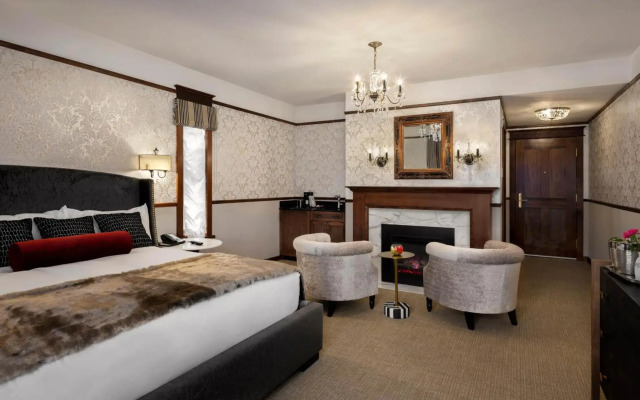 Abigail's Hotel