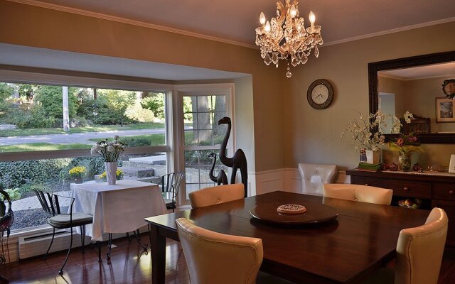 Inn-Chanted Forest B&B