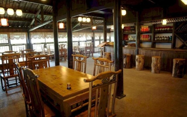 Emeishan Ziranxing Dujiabieyuan Hotel