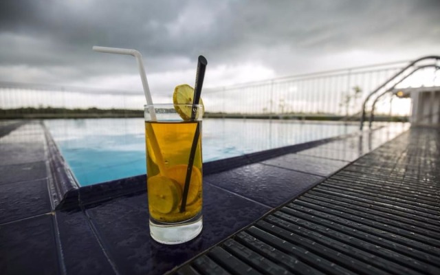 Grand 7 Hotel Kesbewa