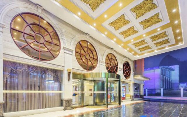 Vienna Hotel (Exposition center)