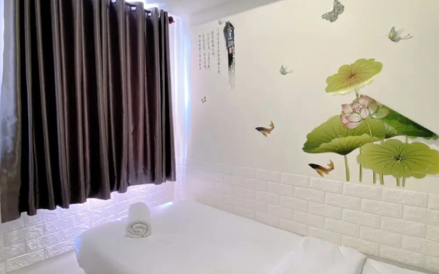 Great Homey 2Br At Meikarta Apartment