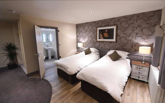 Kings Arms Hotel