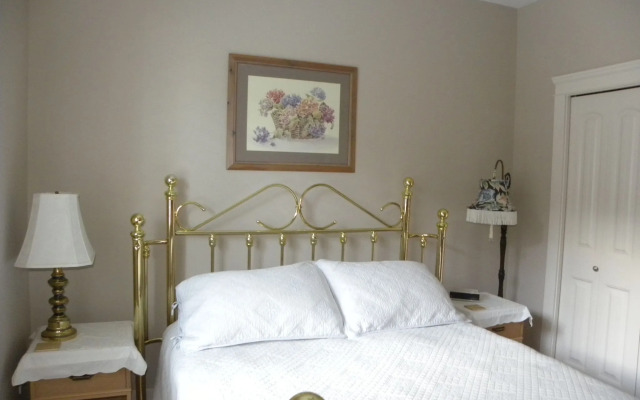 Hillcrest Avenue Bed & Breakfast