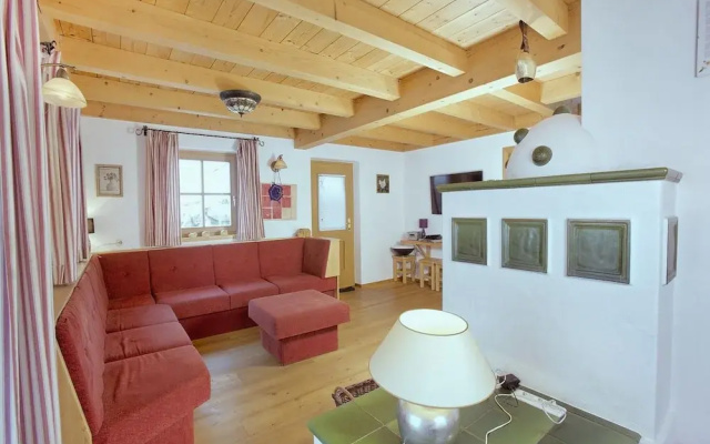 Chalet in Konigsleiten Near Ski Bus & Pool