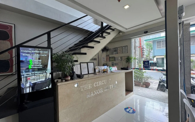 The Circuit Manor Hotel near Ayala Malls Circuit