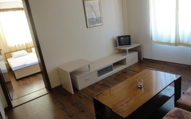 Lefterovi Guest House