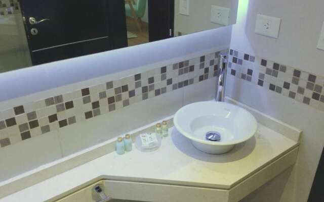 Syrah Suites