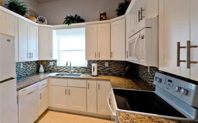 Beachaven 52 - One Bedroom Condo