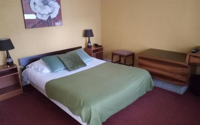 Hotel Restaurant - La Ferme de Vaux