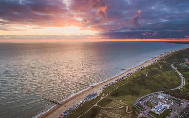 Strandhotel Westduin