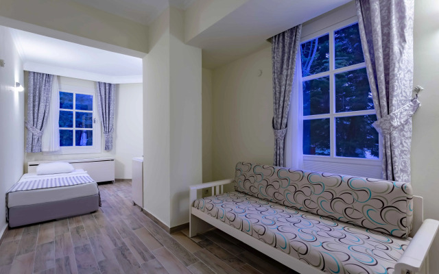 Asteria Family Resort Side (Ex. Euphoria Palm Beach)