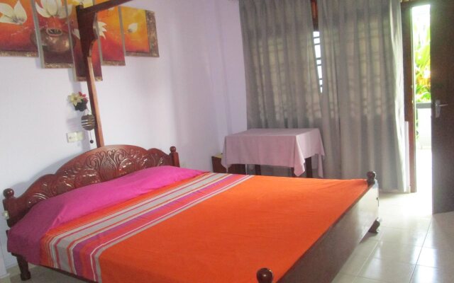 Appolo Hotel