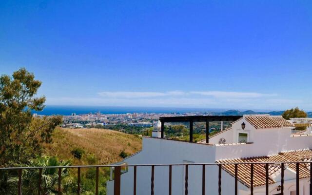 Amazing Views Duplex Apartment El Portòn de Mijas