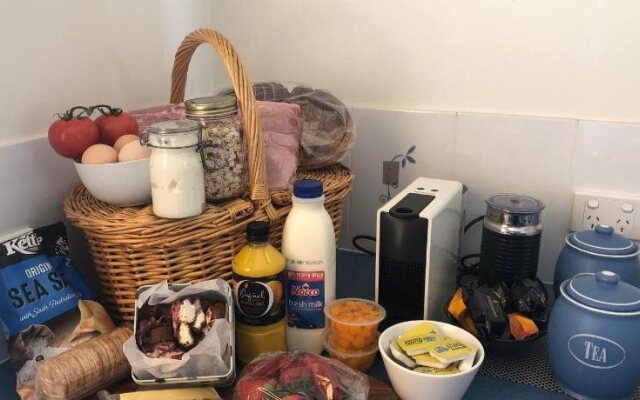 Granite Gardens Cottages & Lake Retreat