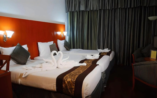 Boonmax Hotel L.L.C