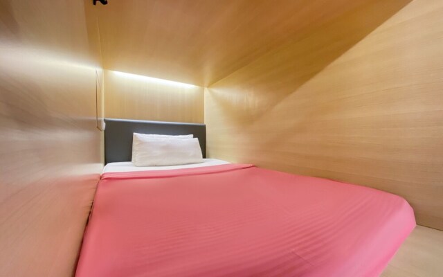 Sogor Girls Dormitory by OYO Rooms