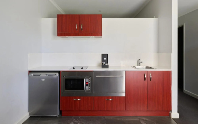 Abode Narrabundah