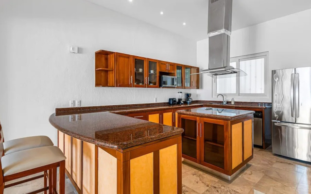 HOLT Grand Miramar Residences