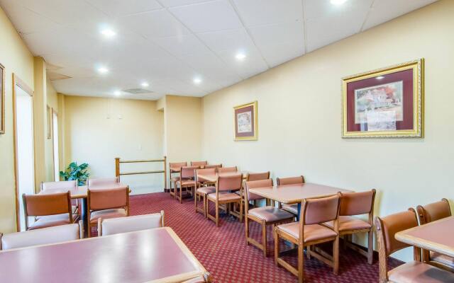 Spark by Hilton Lexington