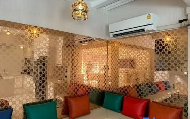 Residence at 49