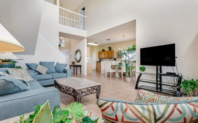 5-Bedroom Villa in Davenport 546WP