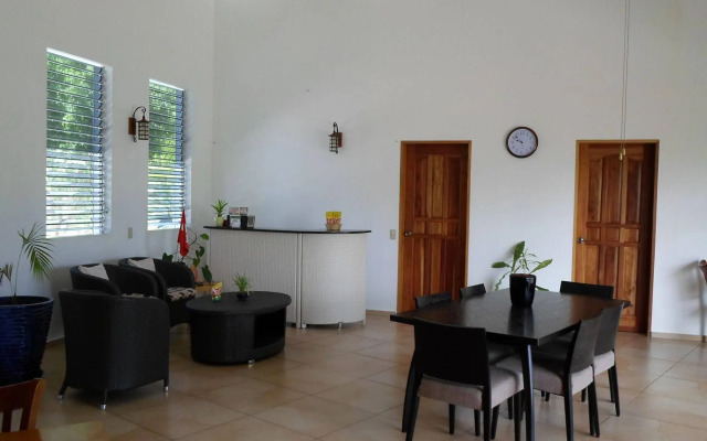 Meili Beach Resort