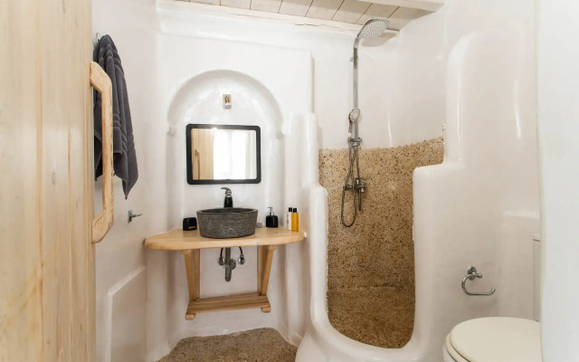 Villa Diorite by Mykonos Rocks