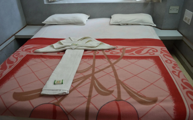 Hotel T.A.P Paradise – Guest Rooms – Bangalore