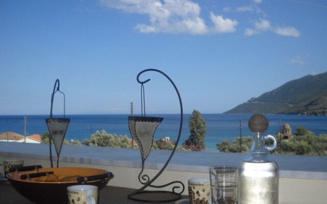 Domaine Papakonstantis Apartments To Let
