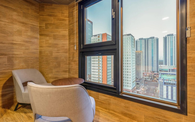 Urbanest Hotel