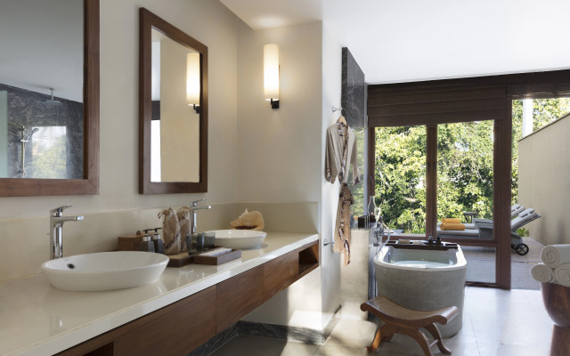 Anantara Peace Haven Tangalle Resort