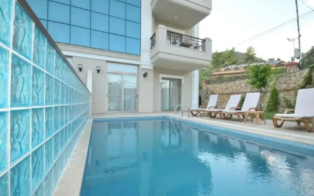 Villa Mete 2