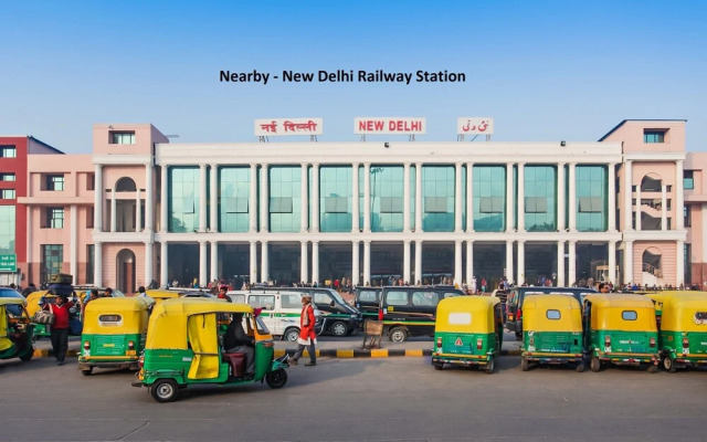 Oyo 6801 Hotel Shri Sai International