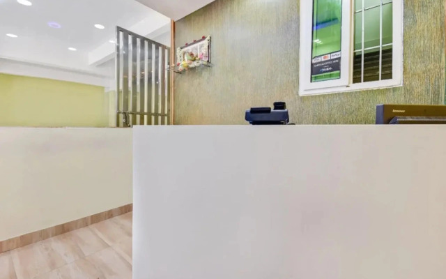 OYO 13043 Sree Sai Suites