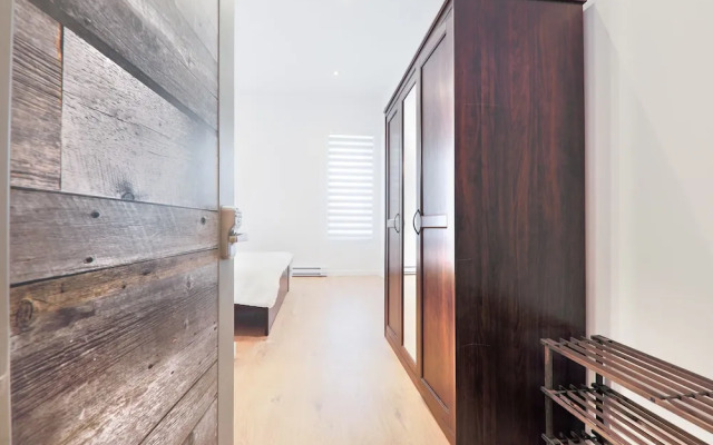 HoMa HomeStay Hotel by Olympic Stadium Montreal (Auberge/Hostel)