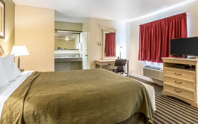 Quality Inn Salinas City Center Area