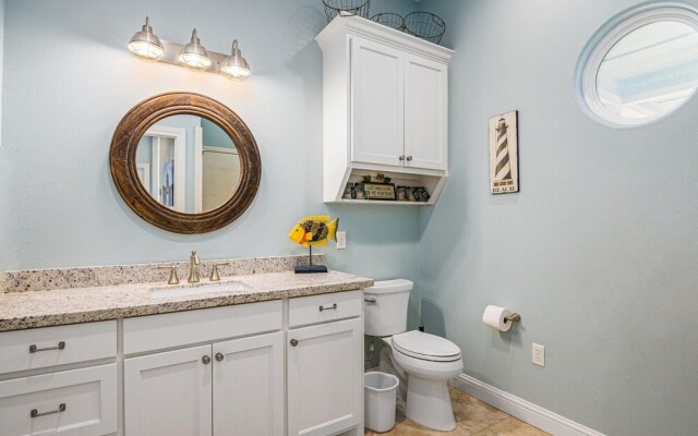 Sweetsol 4 Bedroom Home by RedAwning