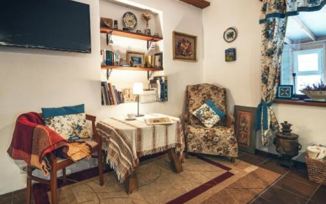 Surikov Guest House