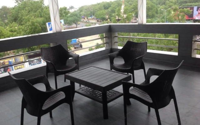 OYO 700 Hotel Kabir