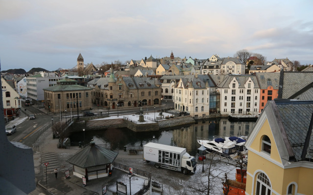 First Hotel Atlantica