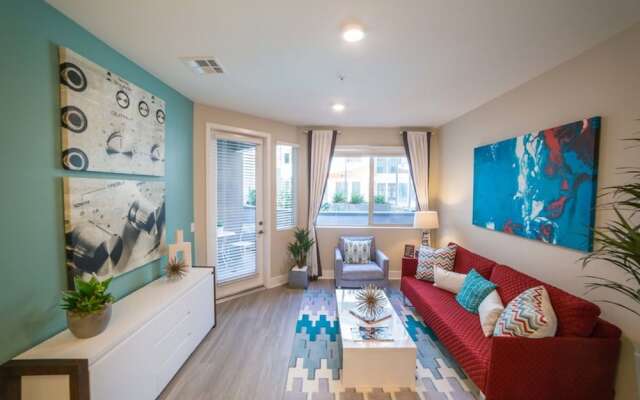 Los Angeles Apartments by Barsala