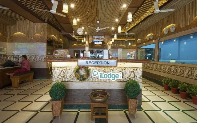 iLodge  Main Bazaar
